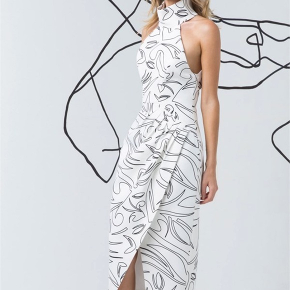 C/MEO Collective Dresses & Skirts - C/MEO COLLECTIVE WHITE OUTLINE HIGH NECK DRESS L